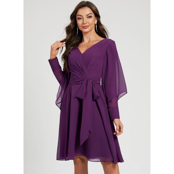 A-Line V-neck Knee-Length Chiffon Cocktail Dress With Pleated