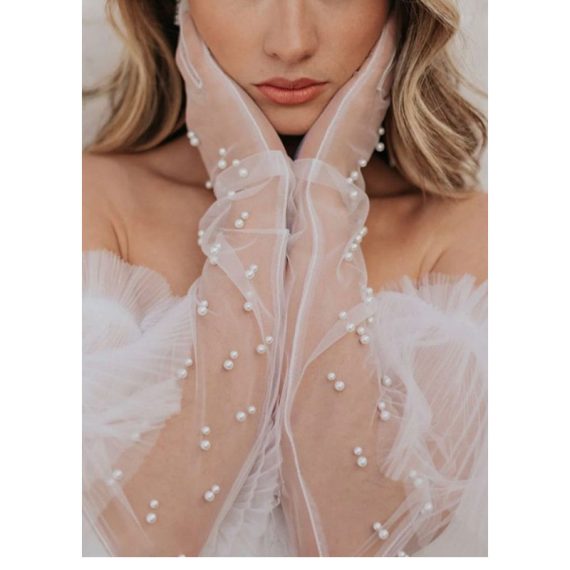 Gloves With Beading