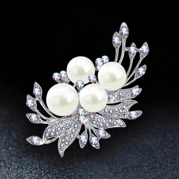 Elegant/Beautiful/Charming/Classic/Attractive Alloy With Round Rhinestone/Beads Brooch