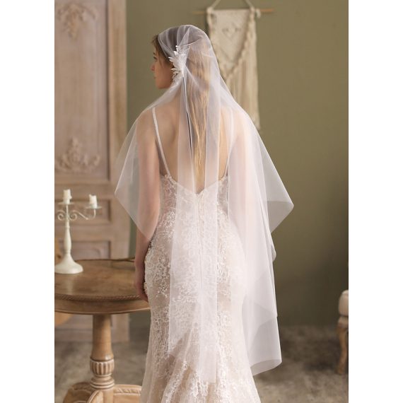 One-tier Cut Edge Waltz Bridal Veils