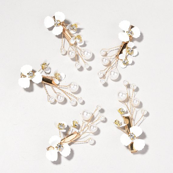 Combs & Barrettes/Headpiece With Pearl (Set of 5 pieces)
