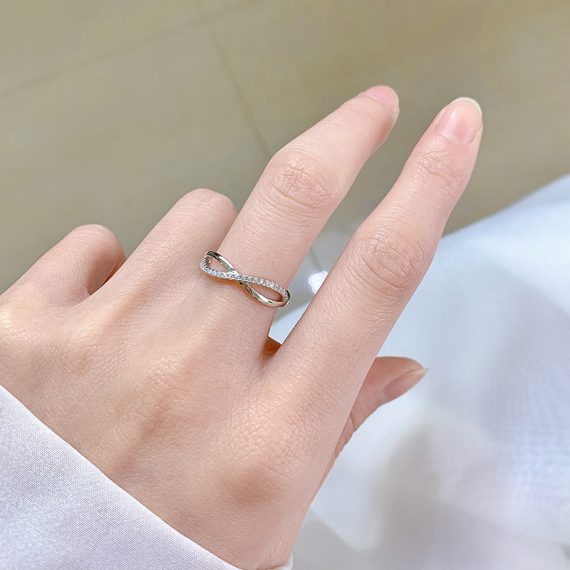 Women's Attractive/Classic/Elegant S925 Sliver With Round Cut Cubic Zirconia Rings