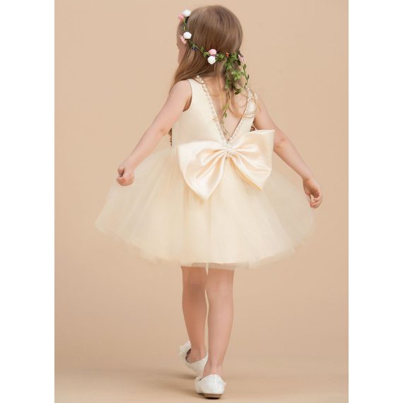 A-line Scoop Knee-Length Satin/Tulle Flower Girl Dress