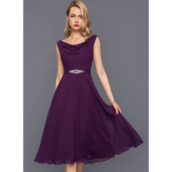 A-Line Cowl Knee-Length Chiffon Cocktail Dress With Beading Sequins