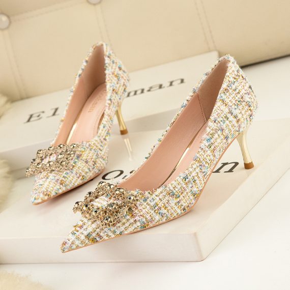 Women's Fabric Stiletto Heel Closed Toe With Buckle shoes