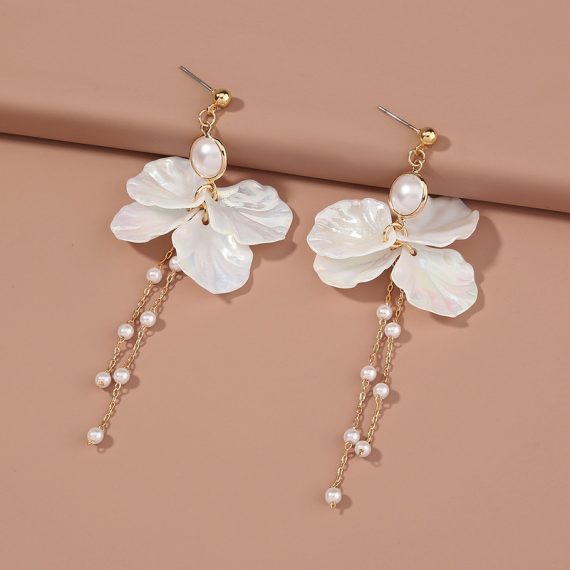 Unique Alloy/Pearl&Imitation pearl With Irregular Rhinestone Earrings