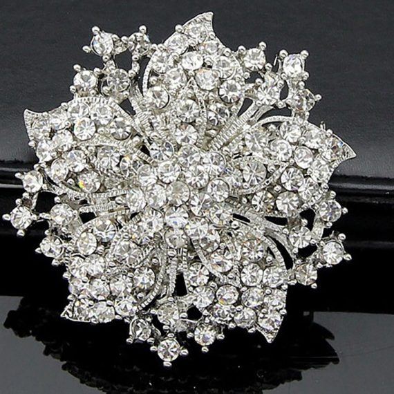 Elegant/Beautiful/Charming/Classic/Attractive Alloy With Round Rhinestone Brooch