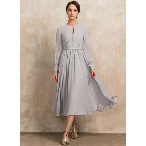 A-Line Scoop Neck Tea-Length Chiffon Cocktail Dress With Bow(s)