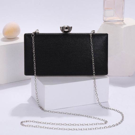 Elegant/Charming/Refined/Pretty/Attractive Clutch Bags