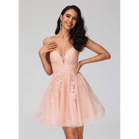 A-line V-Neck Short/Mini Lace Tulle Homecoming Dress With Sequins
