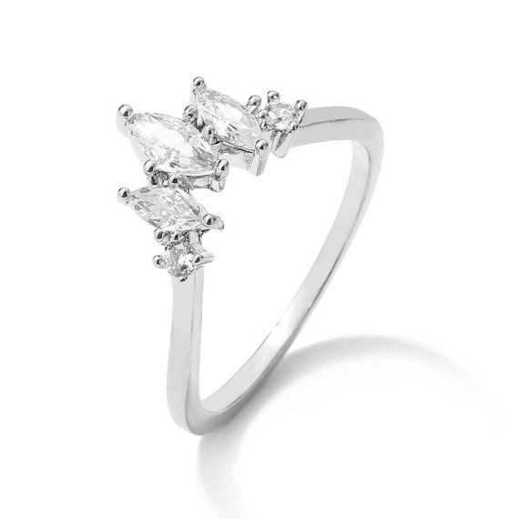 Elegant/Classic/Attractive Alloy With Oval/Round Cubic Zirconia Rings