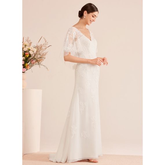 Trumpet/Mermaid V-Neck Court Train Chiffon Lace Tulle Wedding Dress