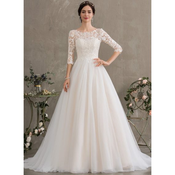 Ball-Gown/Princess Scoop Neck Court Train Tulle Lace Wedding Dress With Sequins