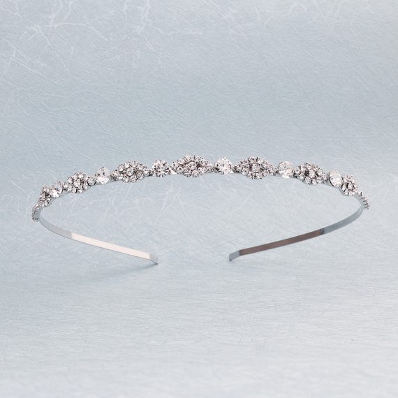 Headpiece/Crowns & Tiaras/Everyday Headpiece Classic (Sold in single piece)