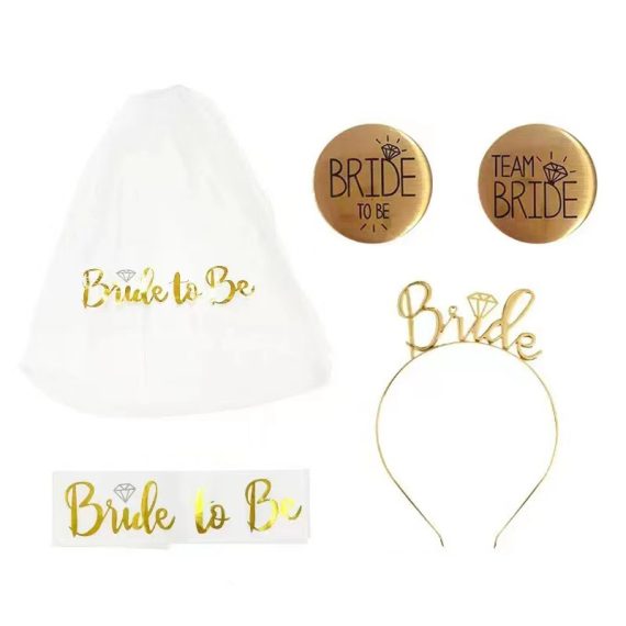 Bride Gifts - Non-Personalized Graceful Comely Alloy Charmeuse Lace Veil