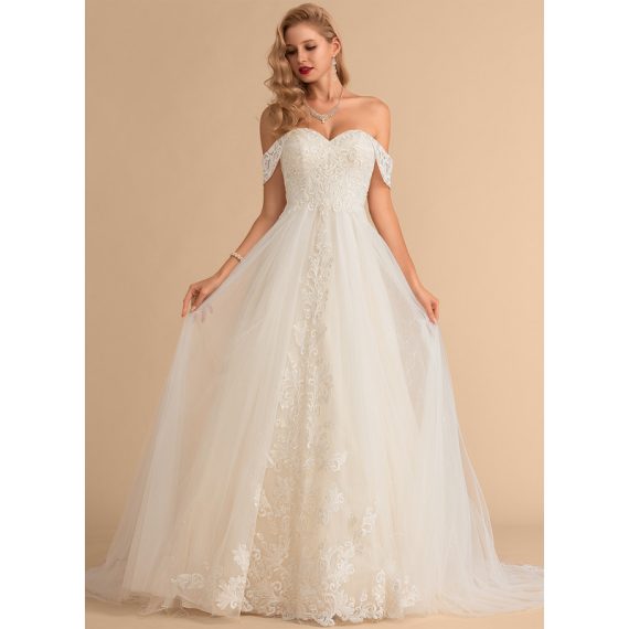 Ball-Gown/Princess Off-the-Shoulder Court Train Tulle Lace Wedding Dress With Sequins