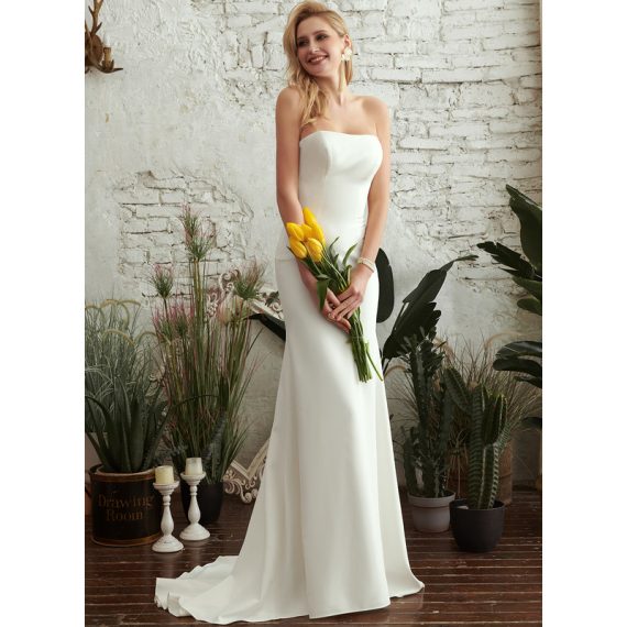 Trumpet/Mermaid Straight Sweep Train Stretch Crepe Wedding Dress