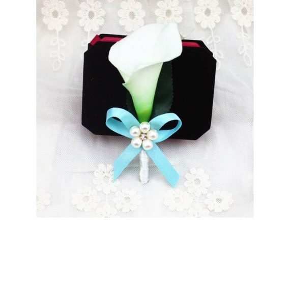 Delicate Free-Form Foam Boutonniere -
