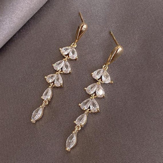 Fashionable/Classic/Attractive Alloy With Drop Rhinestone Earrings/Fashion jewelry