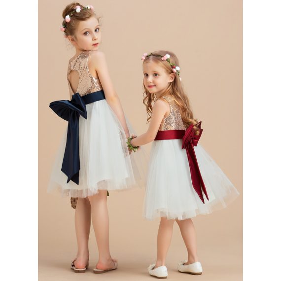A-line Scoop Knee-Length Satin/Tulle/Sequined Flower Girl Dress