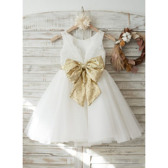 A-line Scoop Knee-Length Lace/Tulle/Sequined Flower Girl Dress