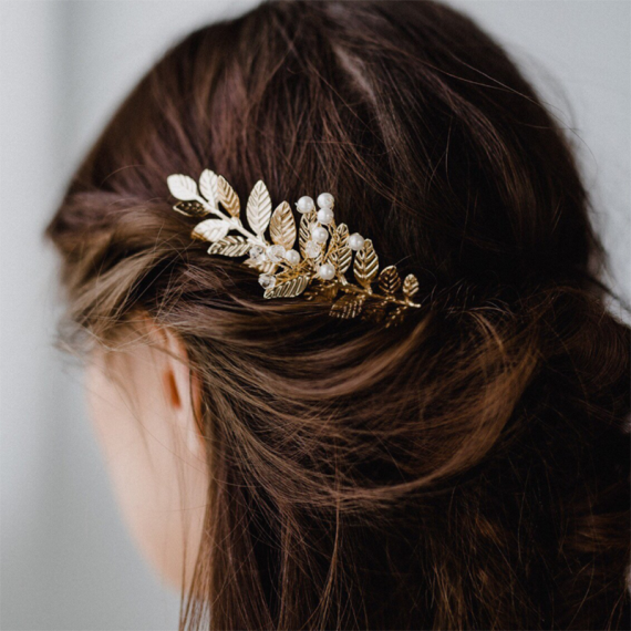 Combs & Barrettes/Headpiece (Sold in single piece)