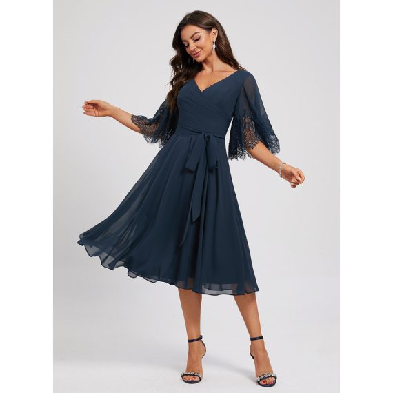 A-Line V-neck Knee-Length Chiffon Lace Cocktail Dress With Pleated