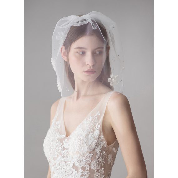 One-tier Cut Edge Birdcage Veils With Rhinestones