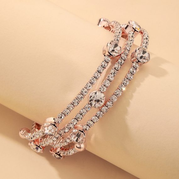 Elegant/Beautiful/Fashionable/Exquisite/Attractive Alloy With Round Rhinestone Bracelets