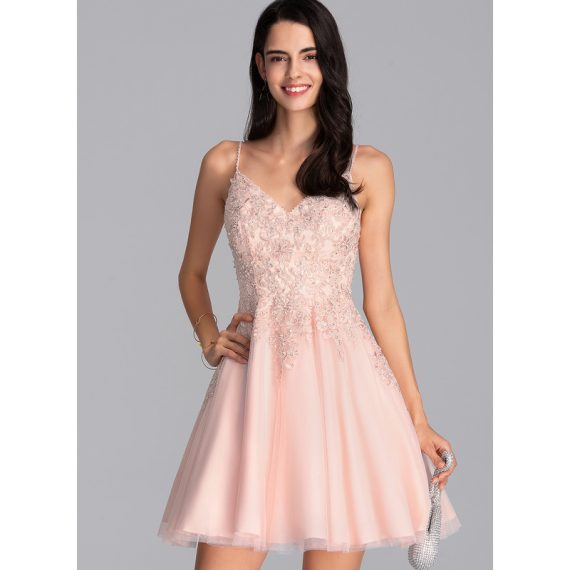 A-line V-Neck Short/Mini Tulle Homecoming Dress With Beading