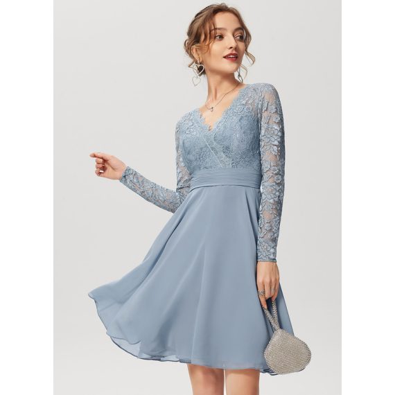A-Line V-neck Knee-Length Chiffon Lace Cocktail Dress