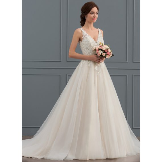 Ball-Gown/Princess V-neck Court Train Tulle Lace Wedding Dress