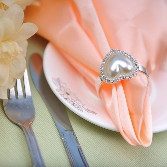 Heart Shaped Alloy Napkin Rings With Pearl
