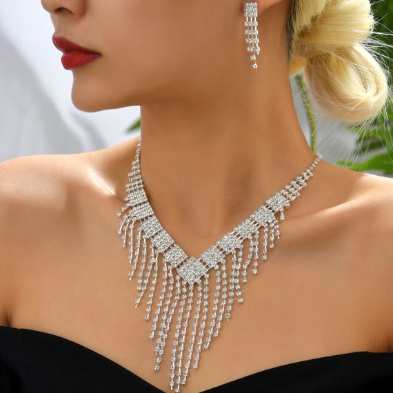 Elegant/Beautiful/Attractive Alloy With Round Rhinestone Jewelry Sets